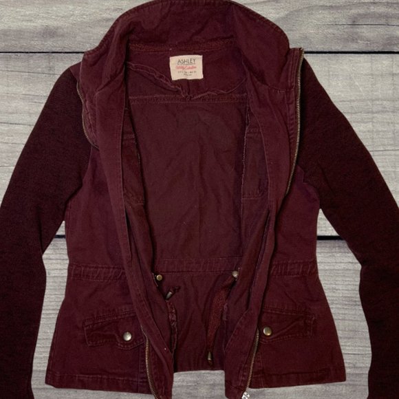 Women's Jacket Sz Small ASHLEY By 26 International Burgundy Long Sleeve Full Zip - Picture 3 of 8
